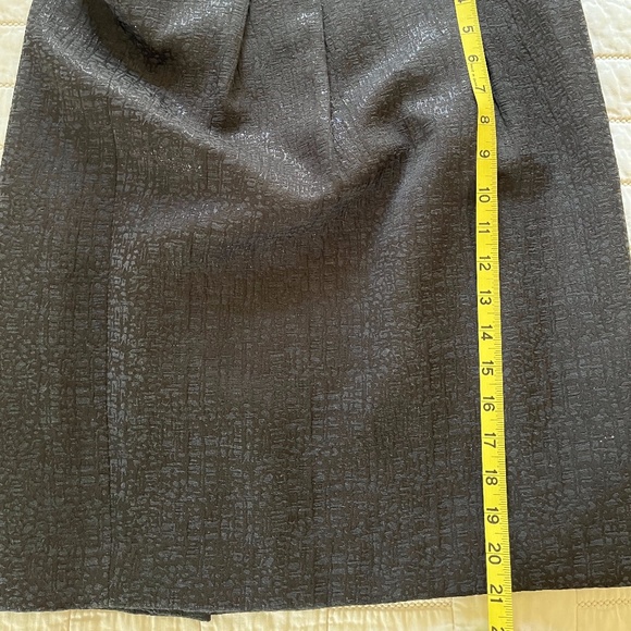 Banana Republic Black Pencil Skirt and Matching Velour Top - Picture 1 of 5